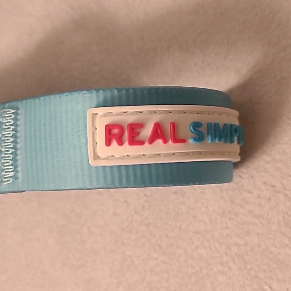 REAL SIMPLE BRAND SMALL BLUE & GRAY RUBBERIZED DOG COLLARS NECK SIZE 8"-12" - Picture 3 of 6